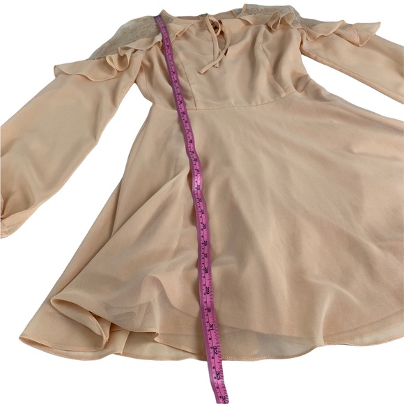 Lulus Formal Peach Lace And Ruffle Dress Long Sleeve Short Size XS Beautiful - Picture 10 of 16
